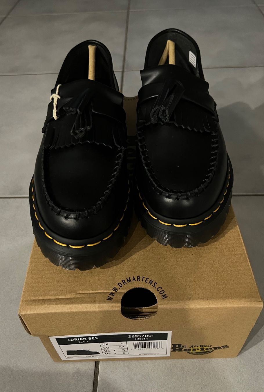 Dr. Martens Chaussures femmes: Mocassins Dr Martens – Neuf avec emballage d'origine à Vevey par rak_b5t2