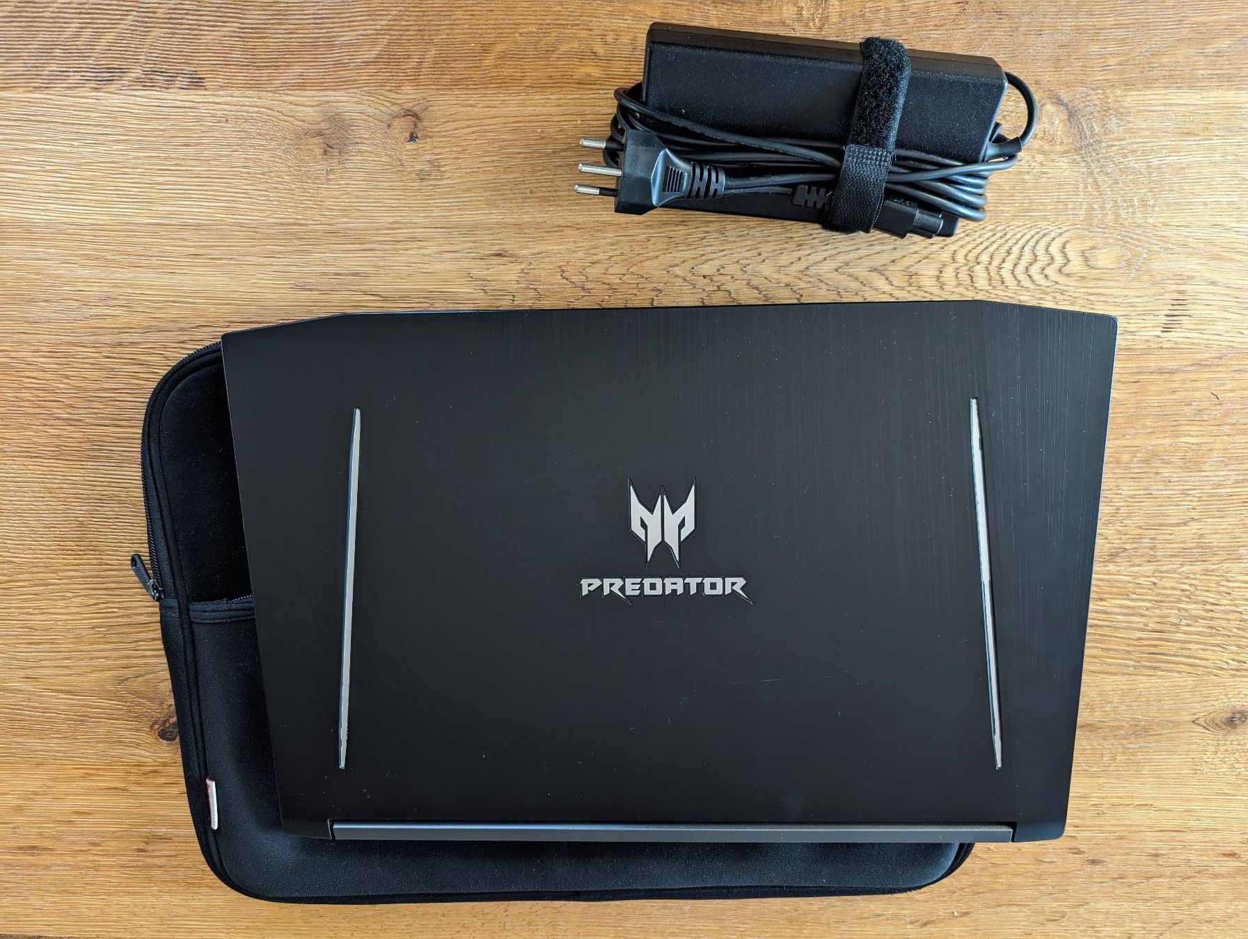 Acer Notebooks: Acer Predator Helios 300 N17C3 – Gebraucht aus Sissach von  6
