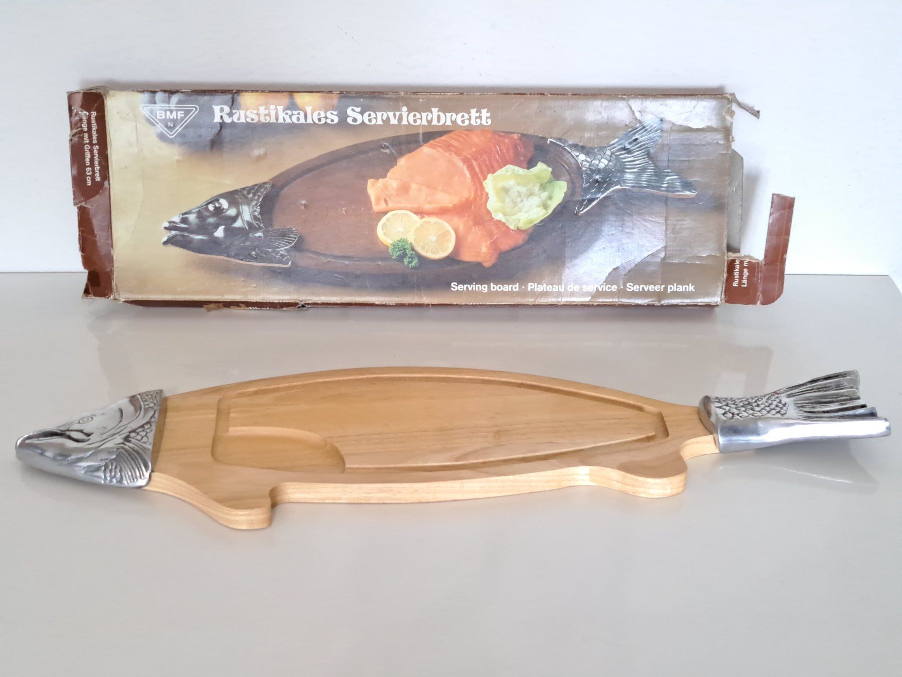 Servierplatten: Vintage Servierplatten Massives Holz Schneidebrett Tablett – Gebraucht aus Birsfelden von oleros 3