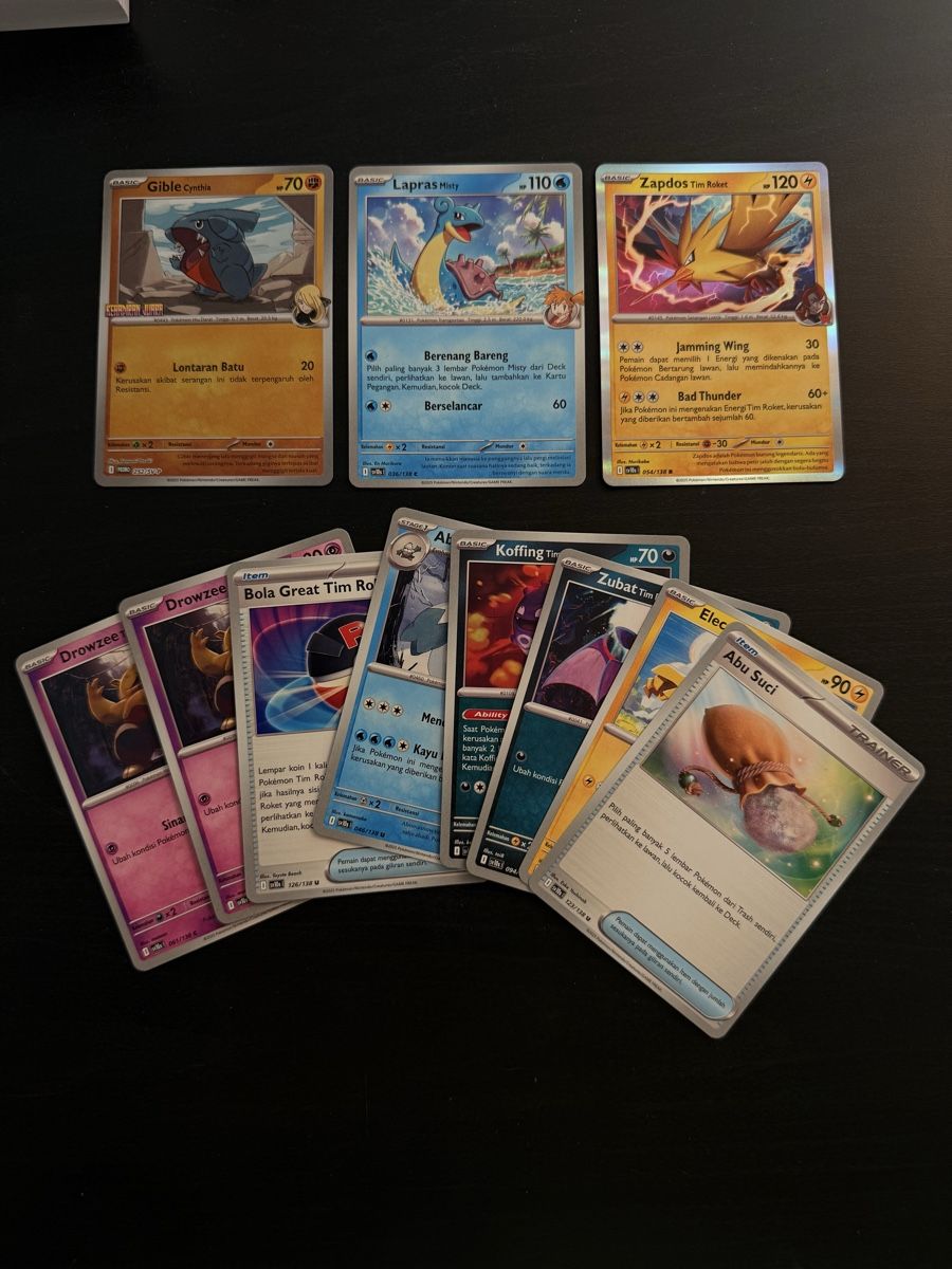 Pokémon Carte collezionabili: Pokemon Cards (Indonesisch) – Nuovo (secondo la descrizione) da Mumpf venduto da jonasritter