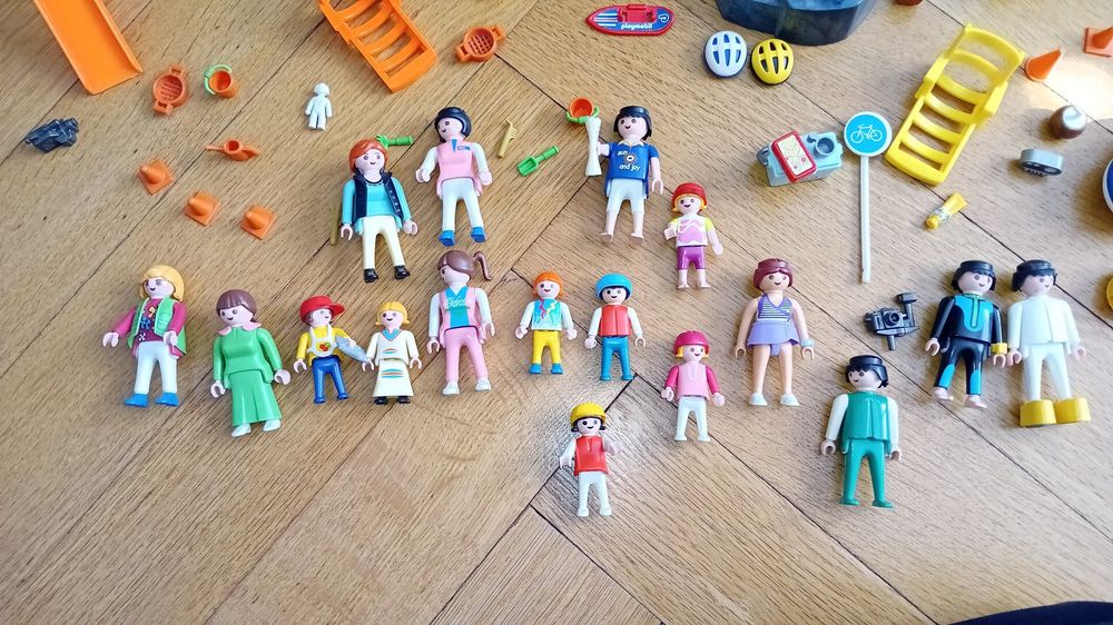 Playmobil Jouets: Playmobil - la plage, les vacances, place de jeu – D'occasion à Neuchatel par Vlenoble 4