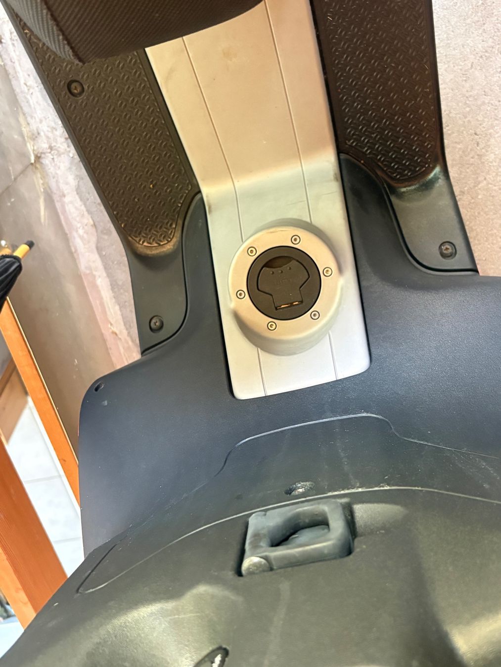Piaggio Scooter: Piaggio NRG Power Scooter rot – Difettoso da Frick venduto da Rukki 6
