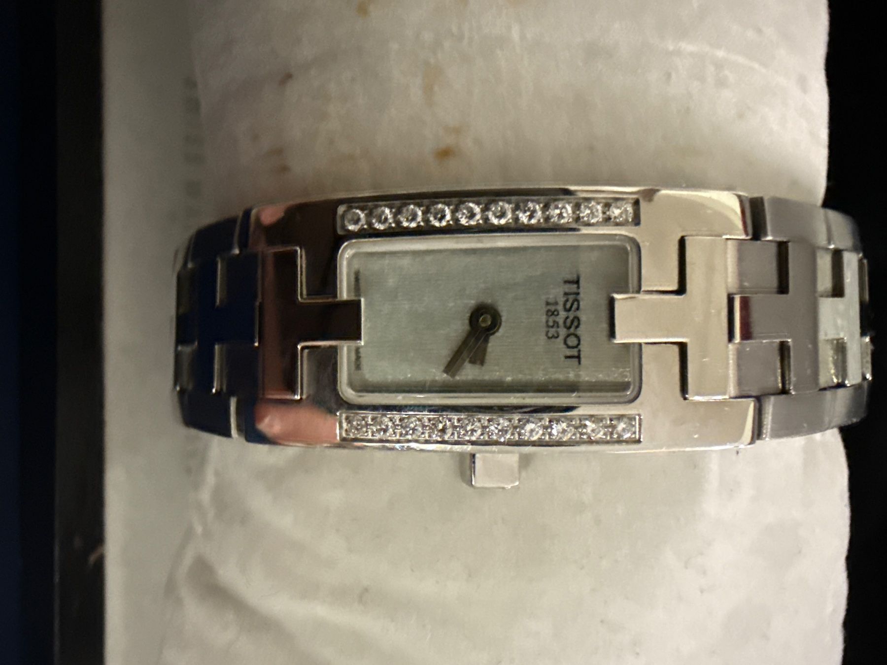 Tissot Uhren: Tissot Quarz 14 mm – Gebraucht aus Pfeffingen von Allhandelklgwatches