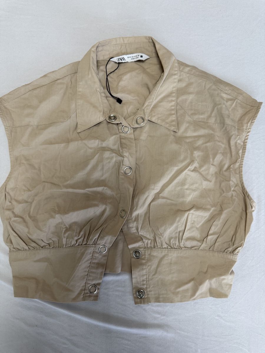 Zara Blusen: ZARA Bluse beige Grösse S  – Neu (gemäss Beschreibung) aus Winterthur von fij_f65r 1