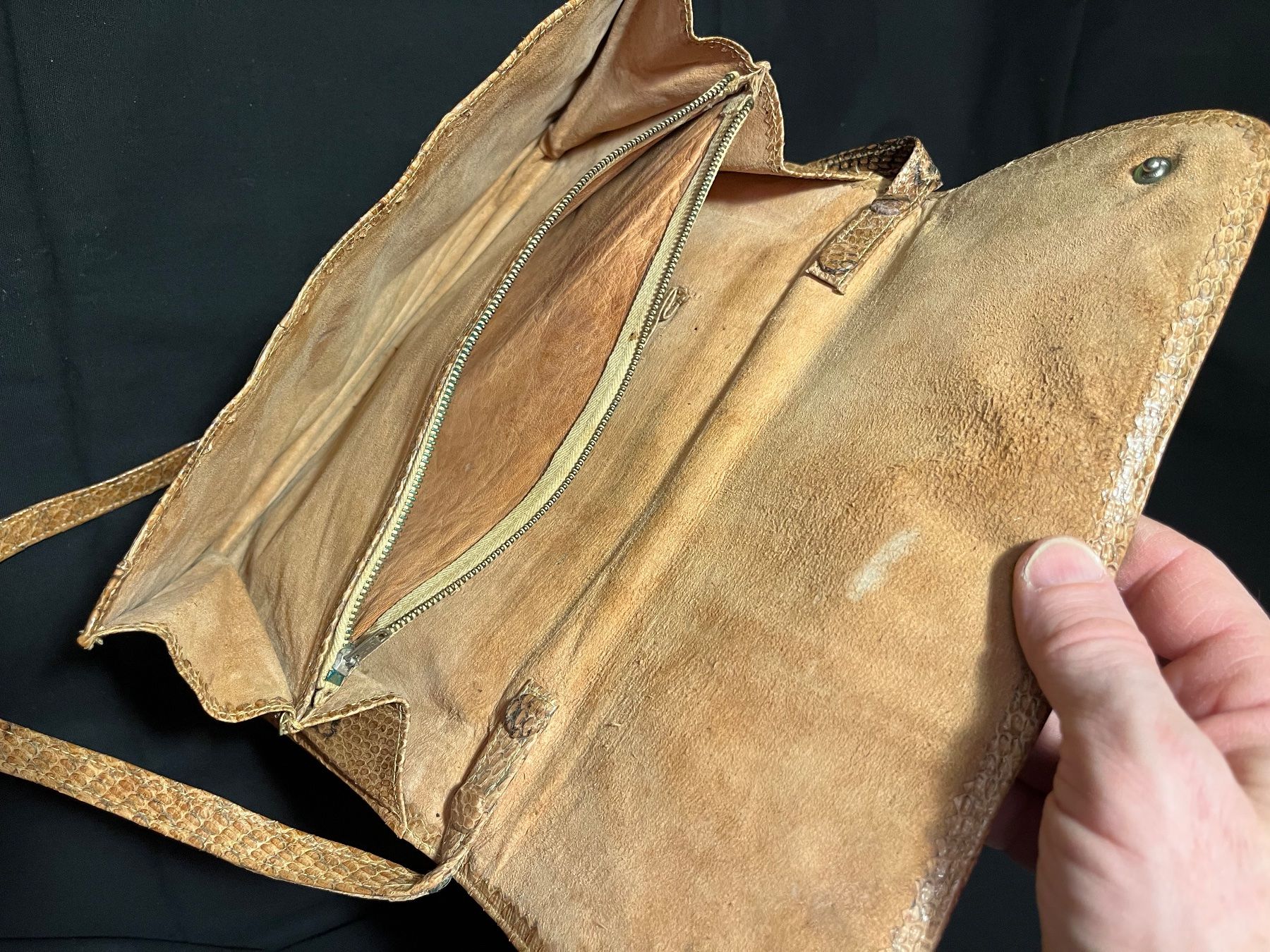 Taschen für Damen: Vintage Echtschlangenleder Handtasche / Clutch – Gebraucht aus Zürich von olivier0310 6