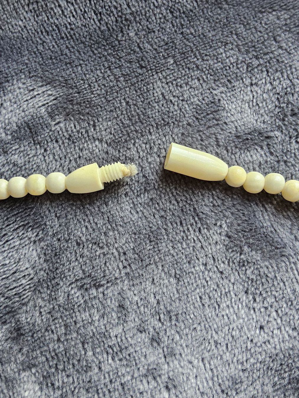 Ketten: Vintage Knochen Bein Halskette Collier – Gebraucht aus Zürich von SciTec 6