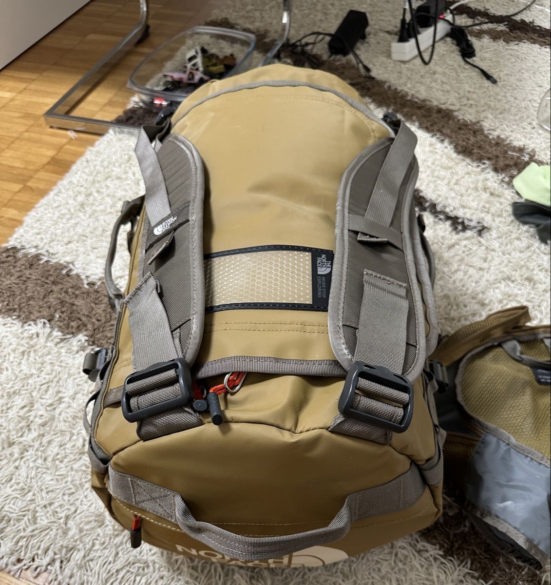 North Face Sacs à dos: North Face duffel G S – Neuf (Voir description) à Maienfeld par tobeyl2020 6
