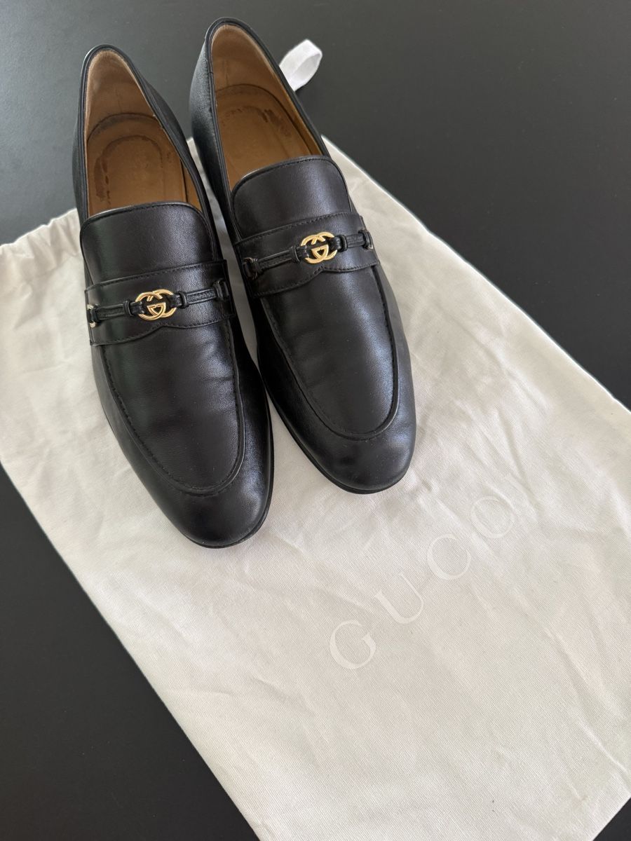 Gucci Scarpe da donna: Gucci Loafer, schwarz Leder, Grösse 39,5 – Usato da Basel venduto da Seimenboh
