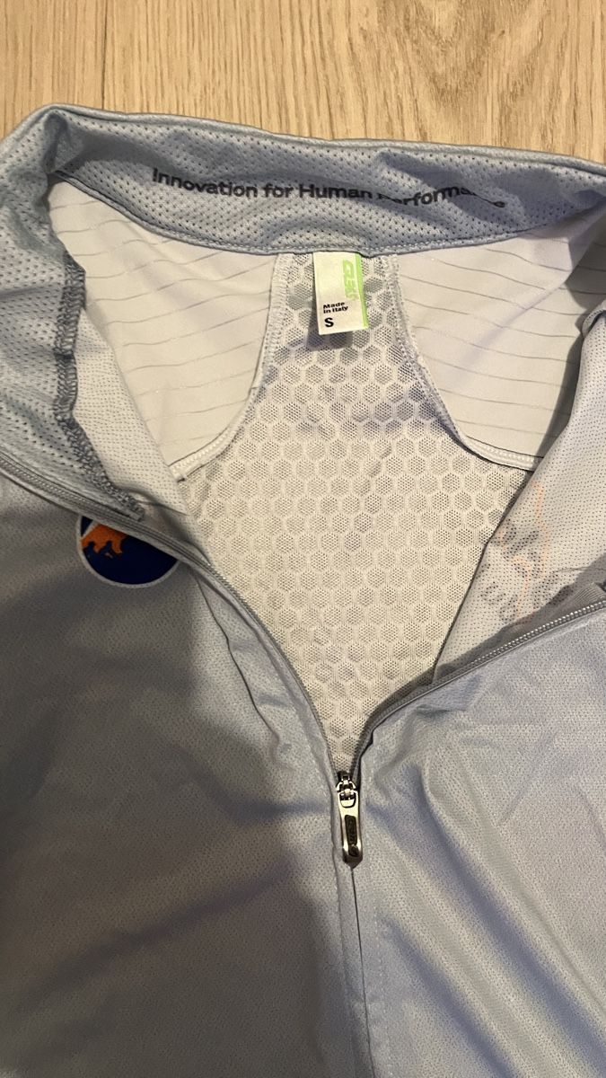 Leibchen & Hosen: Velo Trikot – Gebraucht aus Stäfa von man_vq6f 1