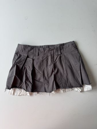 Grey Mini Skirt with White Trim - Hosenrock
