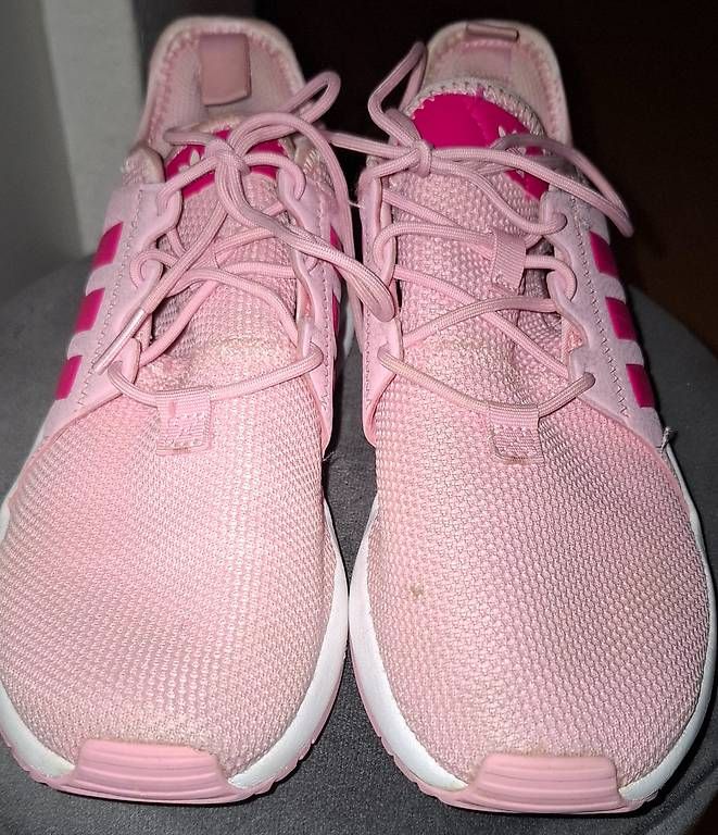 Scarpe da donna: Adidas Sneaker Gr. 36 – Usato da Wallisellen venduto da sta_q96b