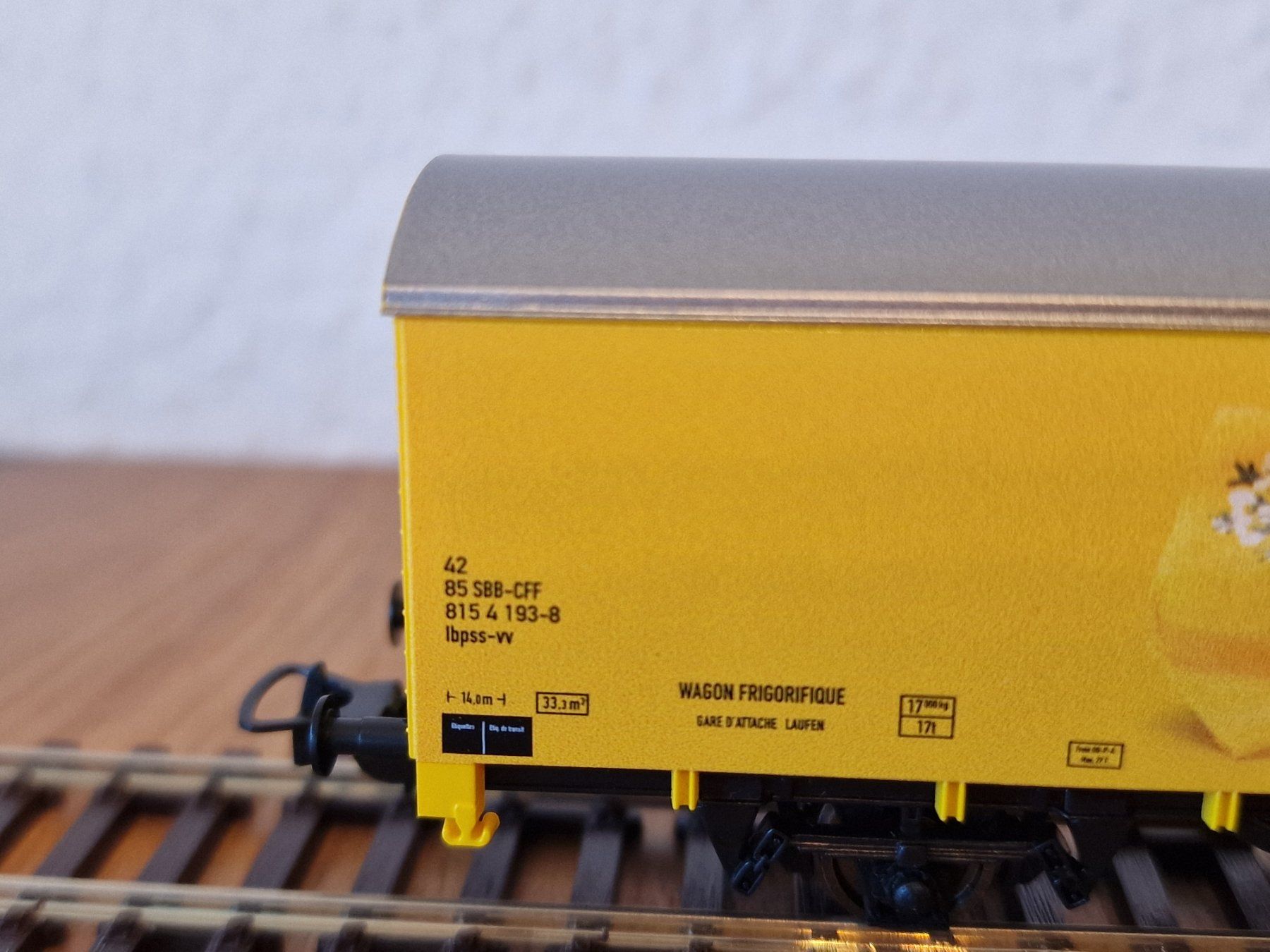Piko Modellini di ferrovie: SBB Güterwagen Ricola H0 – Usato da Matten b. Interlaken venduto da lor_hr9w 3