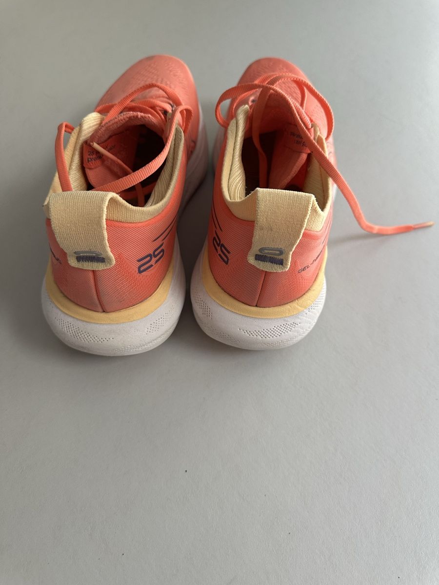 Asics Scarpe da donna: Running Shoes – Usato da Horn venduto da iva_gc6d 6