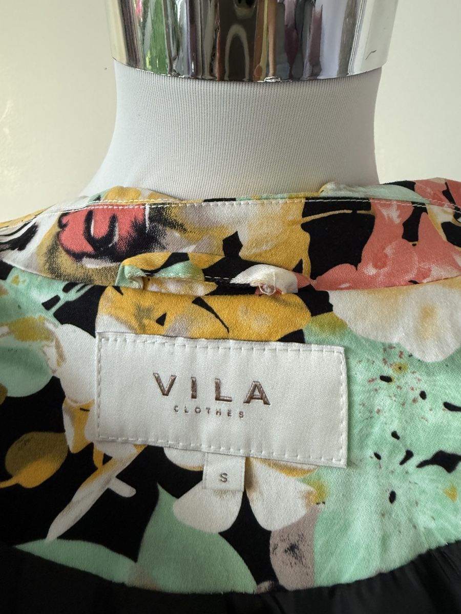 Vila Jacken: Vila Blazer mit Blumenmuster, Grösse S - Top Zustand! – Neu (gemäss Beschreibung) aus Zürich von JOD213 3