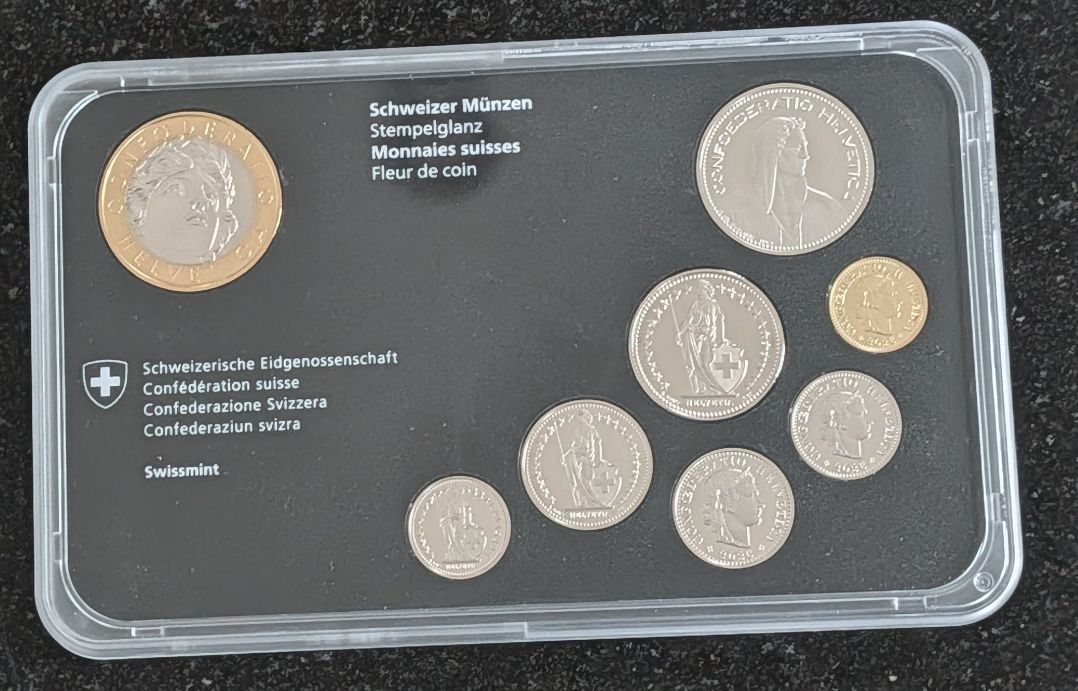 Tutti le monete: Münzsatz Schweiz 2026 stgl. – Nuovo e nell'imballaggio originale da Arch venduto da coinsandmore 3