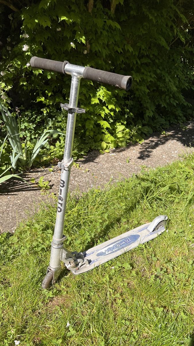 Kickboard: Trottinette – Gebraucht aus Erlenbach ZH von lin_tlt6