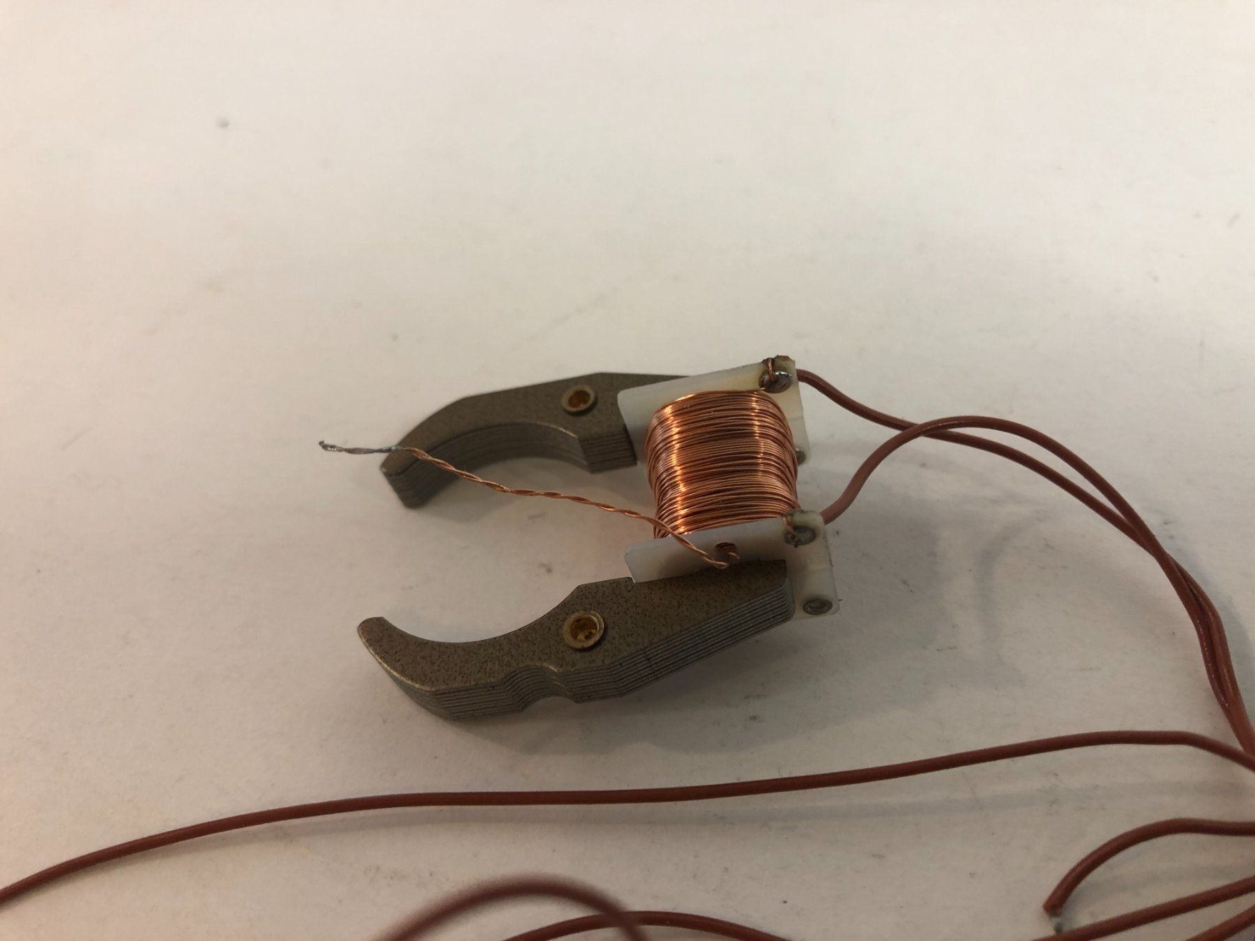 Modellini di ferrovie: Feldmagnet und Umschaltung – Usato da Rodersdorf venduto da Joerg11