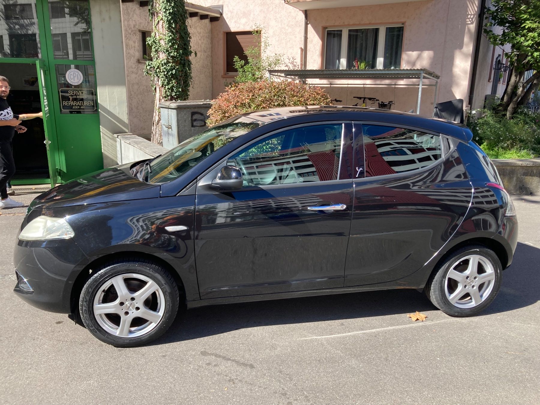 Lancia Automobili: Lancia Ypsilon 1.2 8V – Usato da Zullwil venduto da Jeep-Toledo