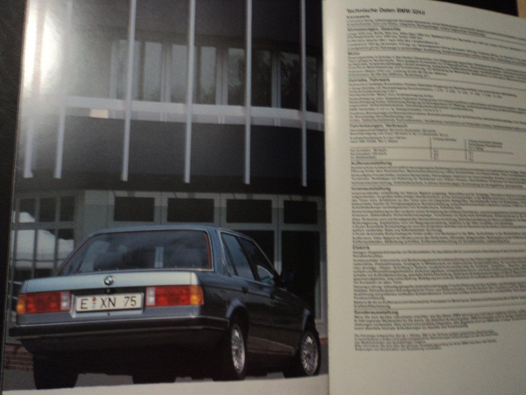 BMW Documents: Prospekt BMW 324d E30 1986 – D'occasion à Schwarzenburg par modelCARama 6