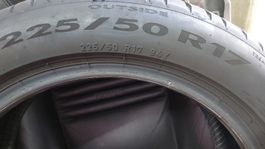 Sommerreifen Pirelli 225/50 R17 94Y MO 