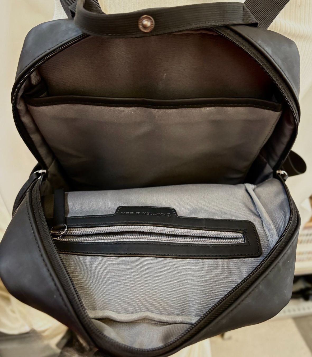 Kapten & Son Zaini: Kapten und Son Rucksack – Usato da Châbles FR venduto da vir_dm6z 2