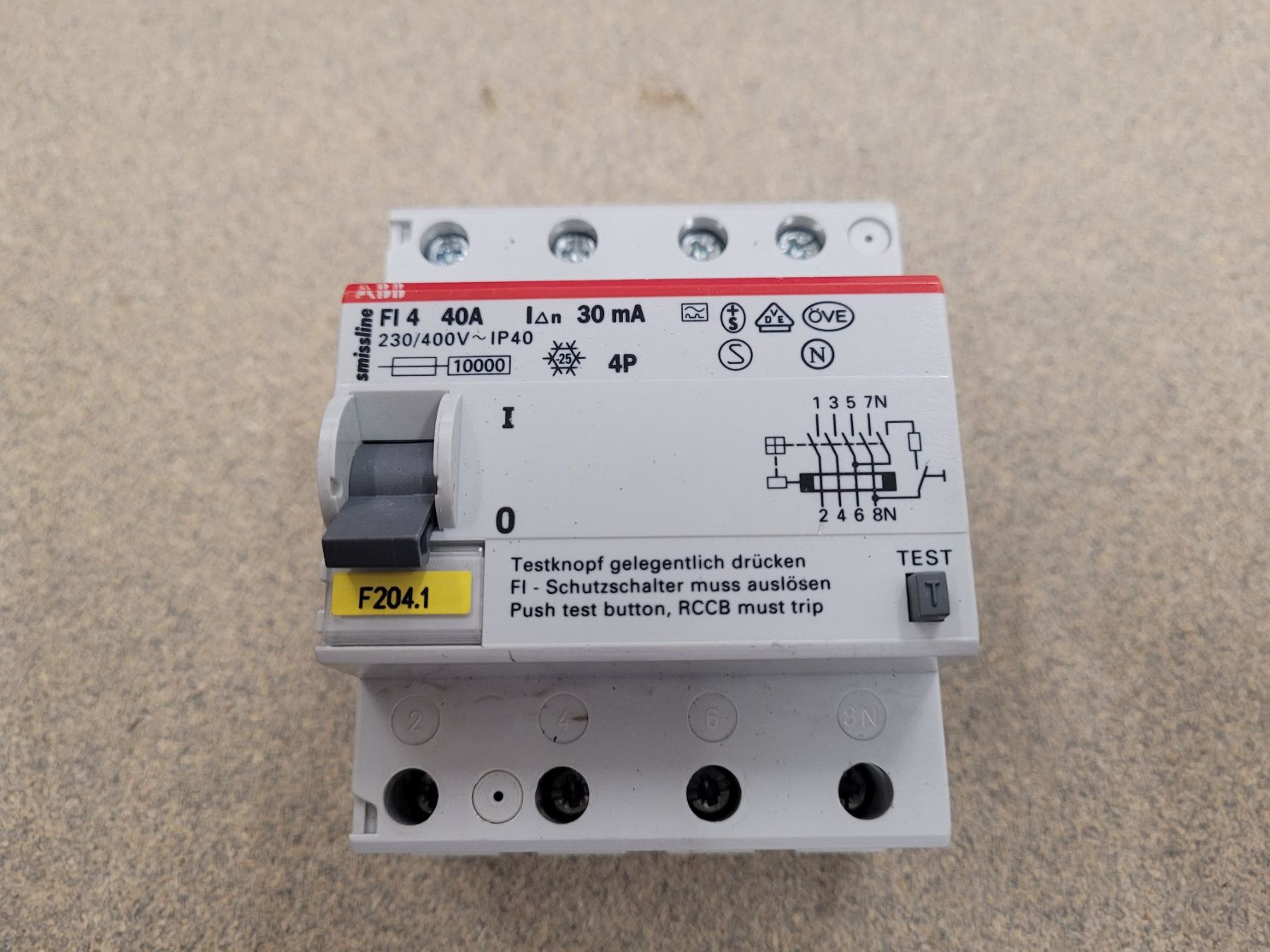 ABB Stromzufuhr: ABB Swissline FI Schutzschalter 40A / 30mA – Gebraucht aus Vitznau von Night-Fire 5