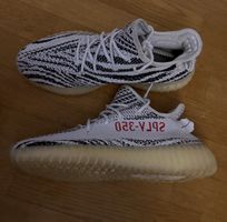 Adidas Yeezy Boost 350 V2 Zebra