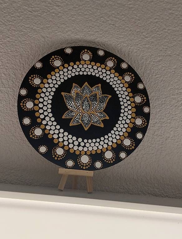 Alle Dekorationen: Mandala auf Holz – Gebraucht aus Untersiggenthal von GiuseppinaM