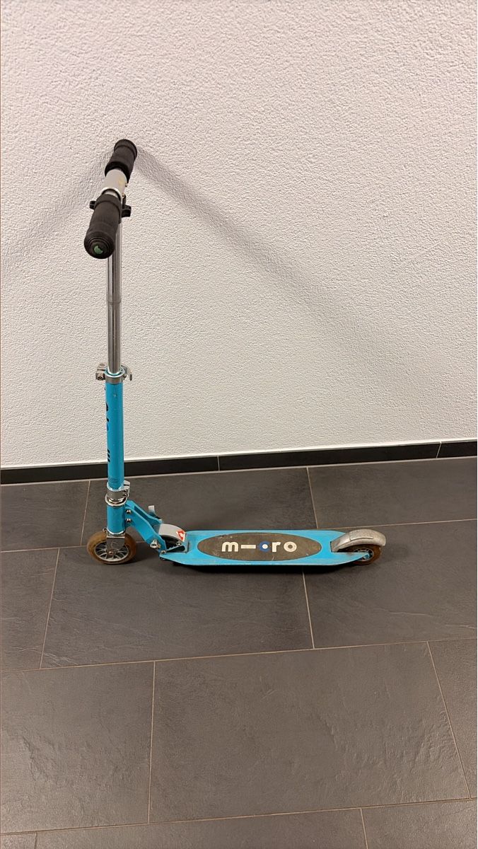 Micro Kickboard: Micro Scooter Blau gebraucht – Usato da Adliswil venduto da mar_76tz