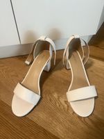 Brautschuhe/weisse Sandalen Gr 40