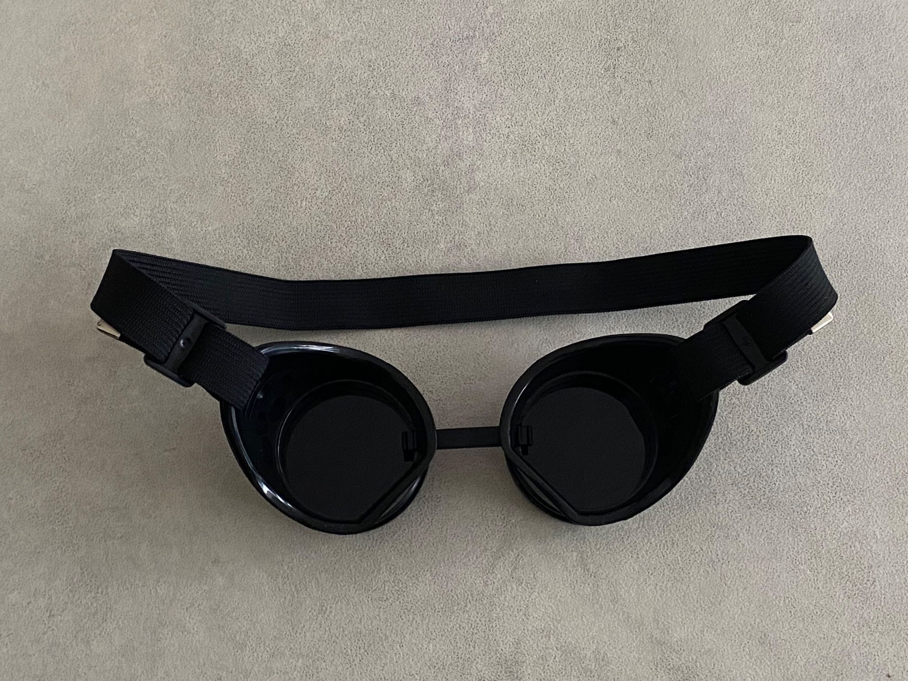 Brillen & Gläser: Steam Punk Brille schwarz – Neu und originalverpackt aus Spreitenbach von Brockiland-Flohmarkt 3