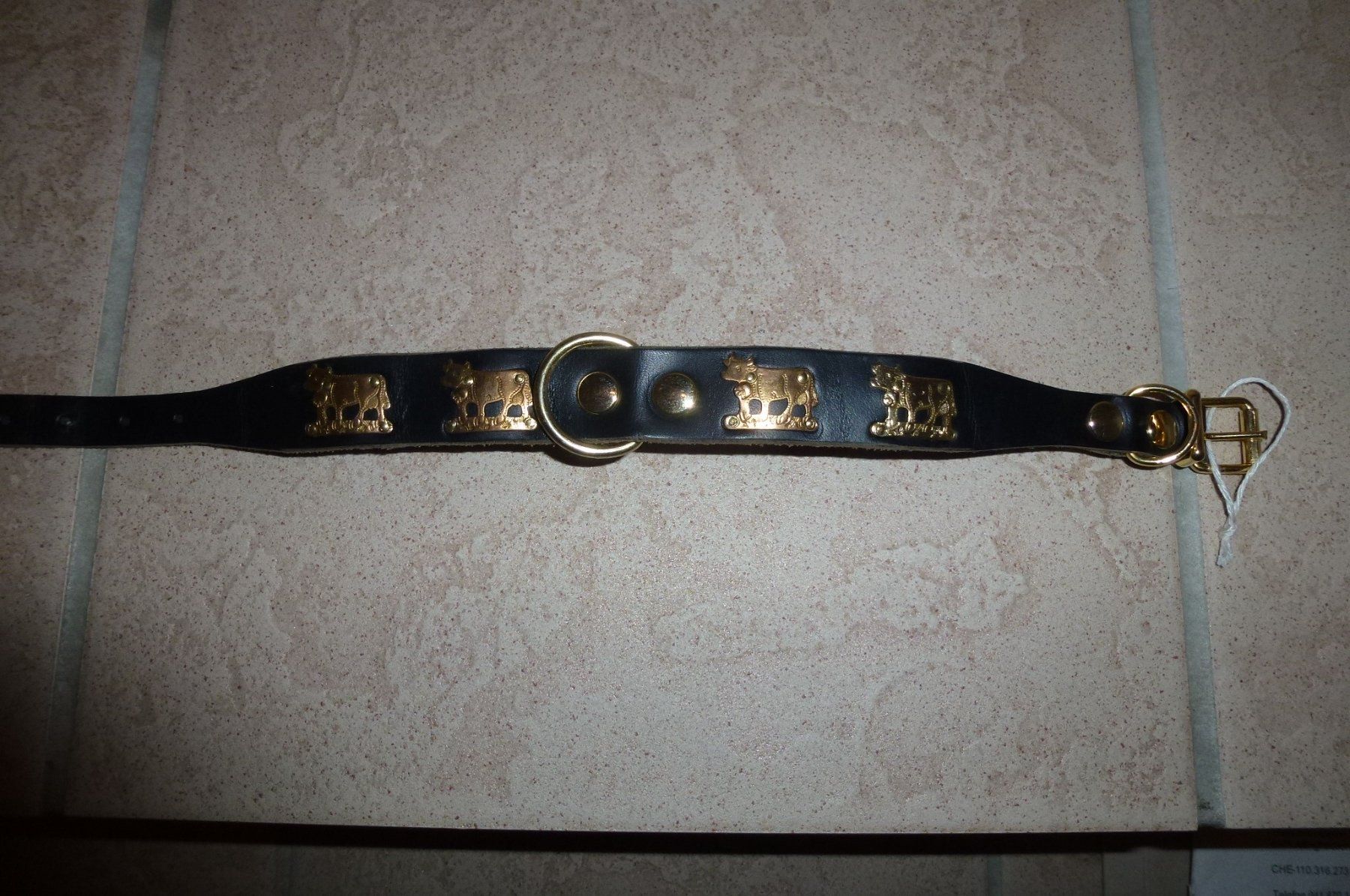 Campanacci mucche: Hundehalsband – Nuovo (secondo la descrizione) da Bürglen UR venduto da daisyxy5 1