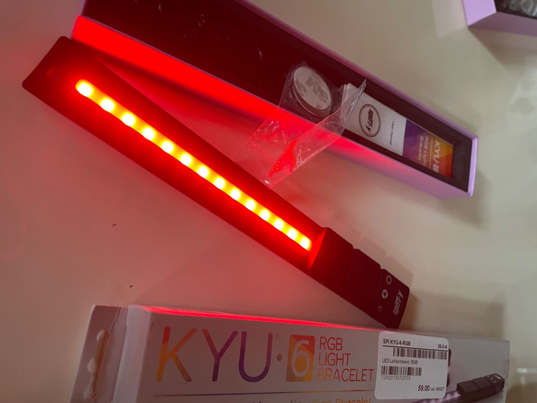 Lampade: Rgb Videoleuchte kyu 6 – Usato da Embrach venduto da xenovolcano 3