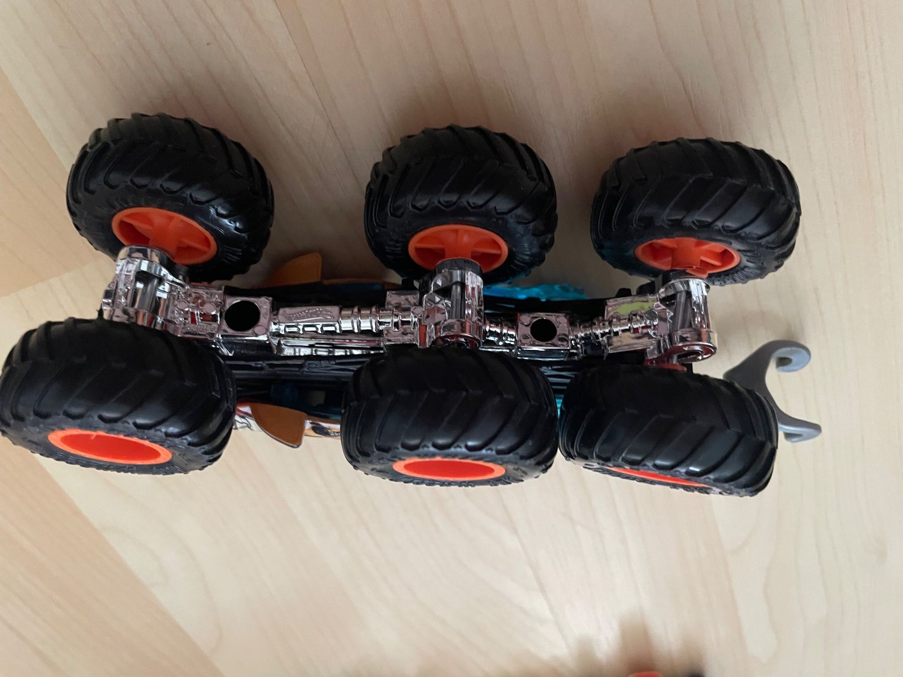 Hot Wheels Jouets: Hot Wheels Auto und monstertrack – D'occasion à Niederlenz par JasminaK01 3
