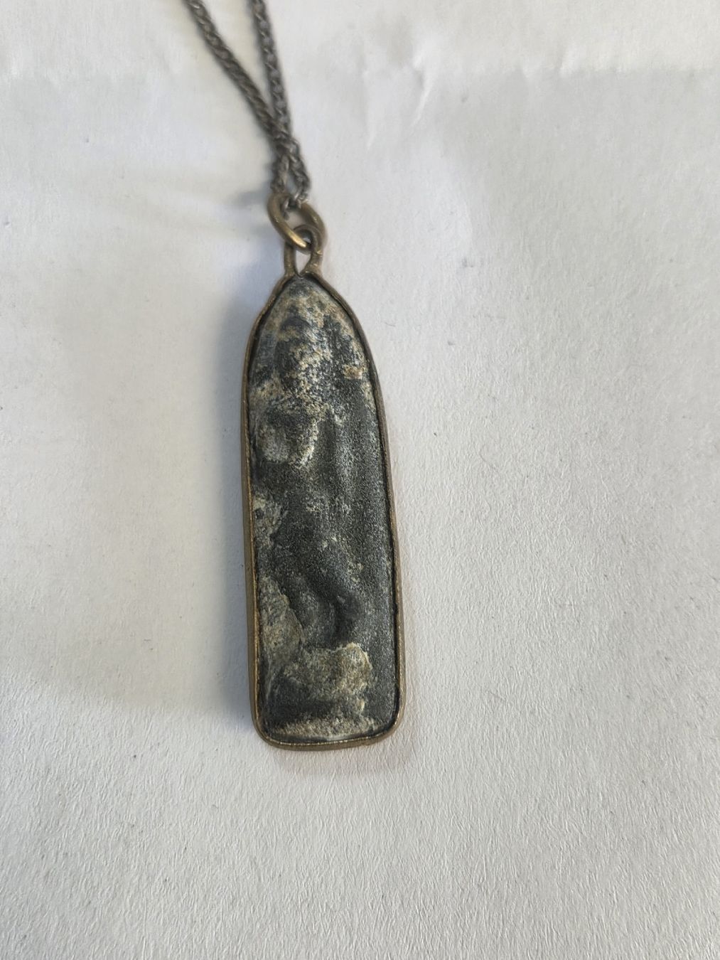 Ciondoli: Vintage Amulett Anhänger – Relief Figur – Usato da Zürich venduto da Shiva79 5
