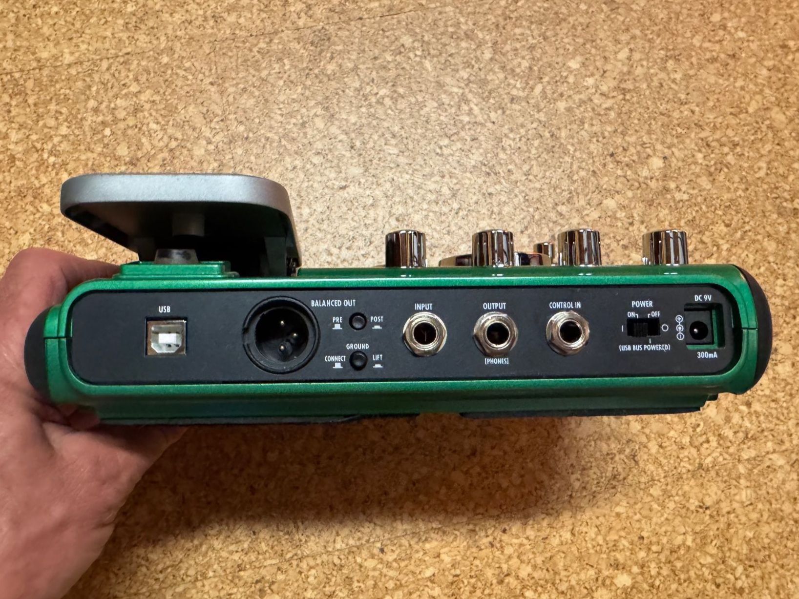 Zoom Strumenti musicali: Zoom A2.1u Akustik Gitarren Effekt Pedal und Audiointerface – Usato da Affoltern am Albis venduto da livitnow 2