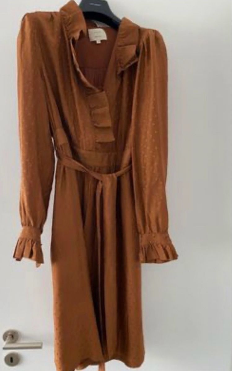 Sezane Kleider: Robe Sezane  – Gebraucht aus Territet von bea_ss6c 1