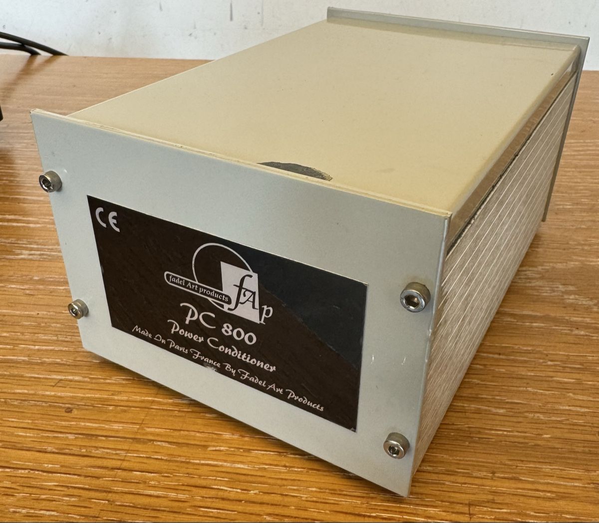 Amplificateurs: Fadel PC 800 Power Conditioner – D'occasion à Ebertswil par audivero