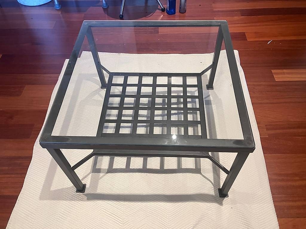 Tische: Tischchen Ikea Granas, Glas durch Plexiglas ersetzt – Gebraucht aus Zürich von Kaspar1200