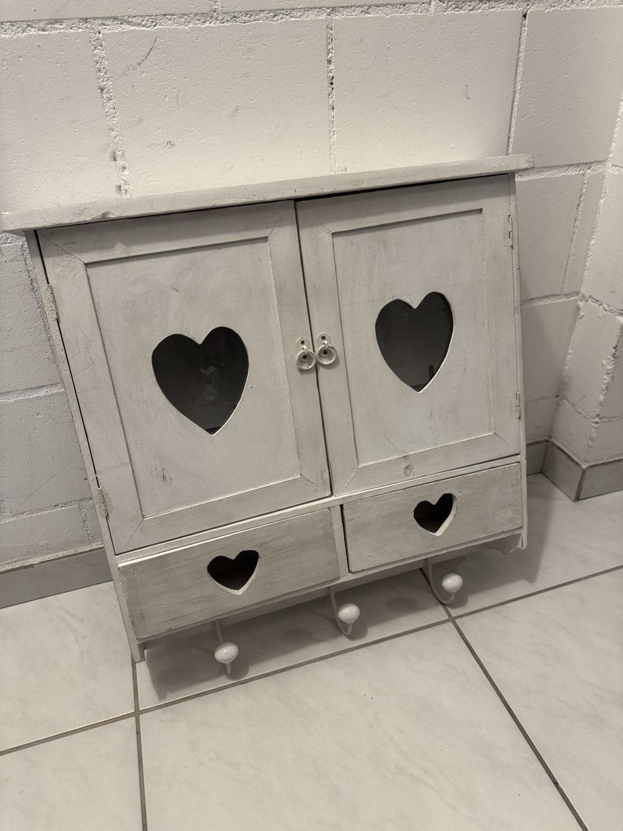 Kommoden: Schmuckkasten Shabby Chic – Neu (gemäss Beschreibung) aus Muhen von lia_8nby