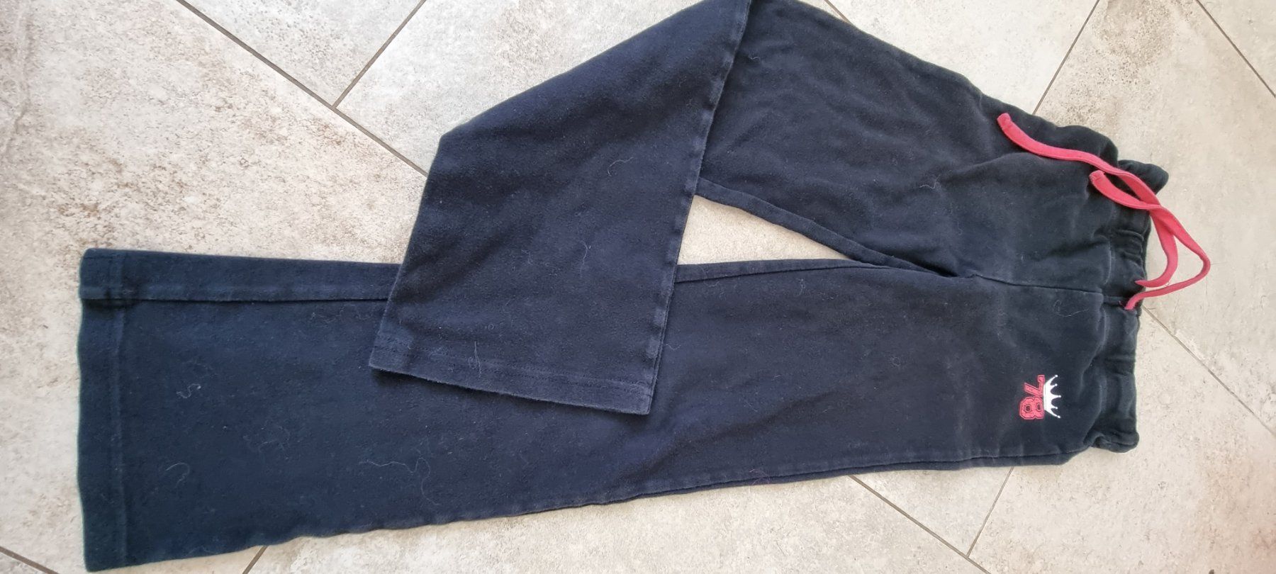 Lotti & Set di vestiti: Kleiderpaket gr.140 – Usato da Grossdietwil venduto da GNOM313 4