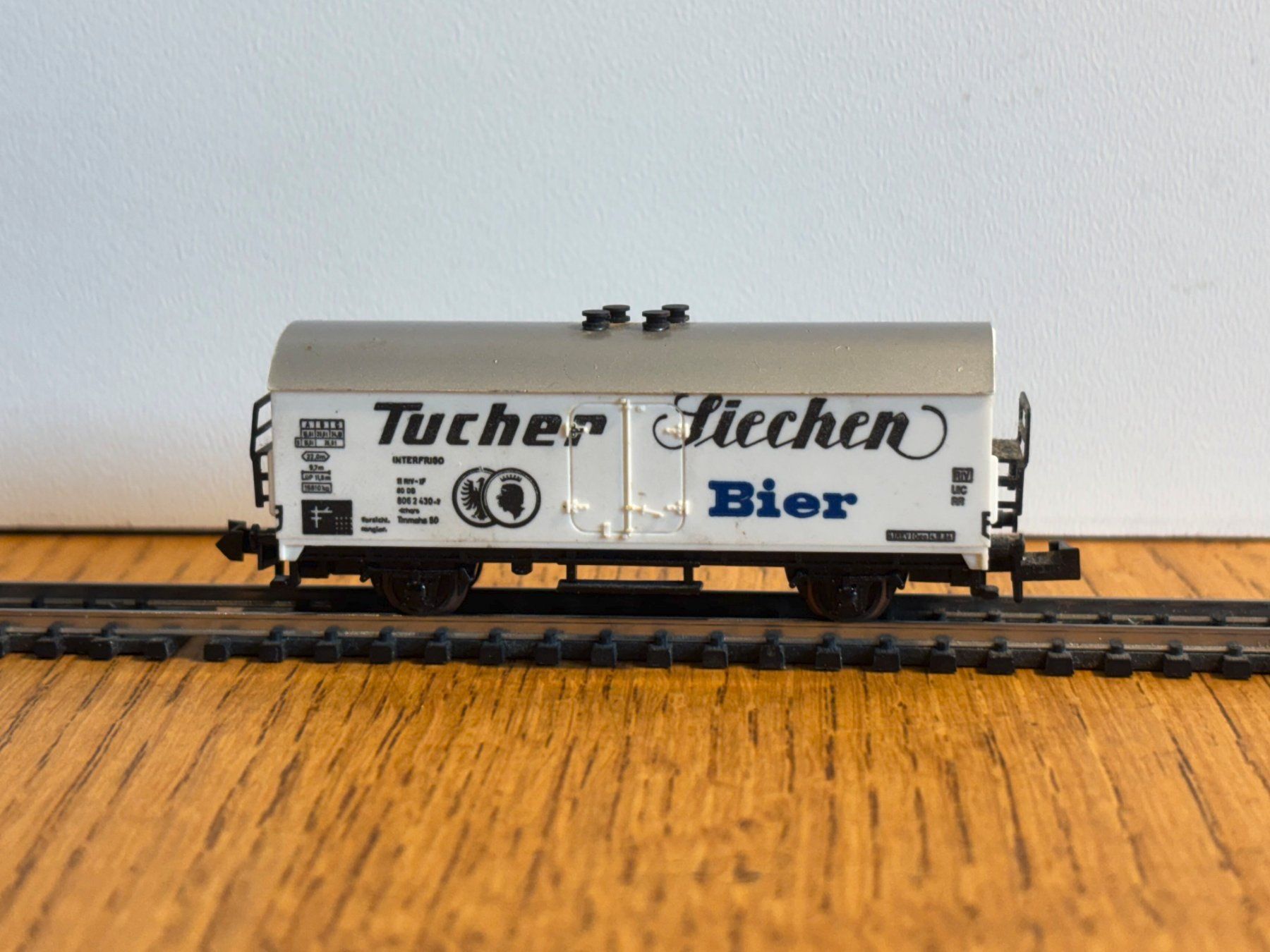 Modellini di ferrovie: e1646: Bierwagen (Spur N) – Usato da Birsfelden venduto da Birs_25 1
