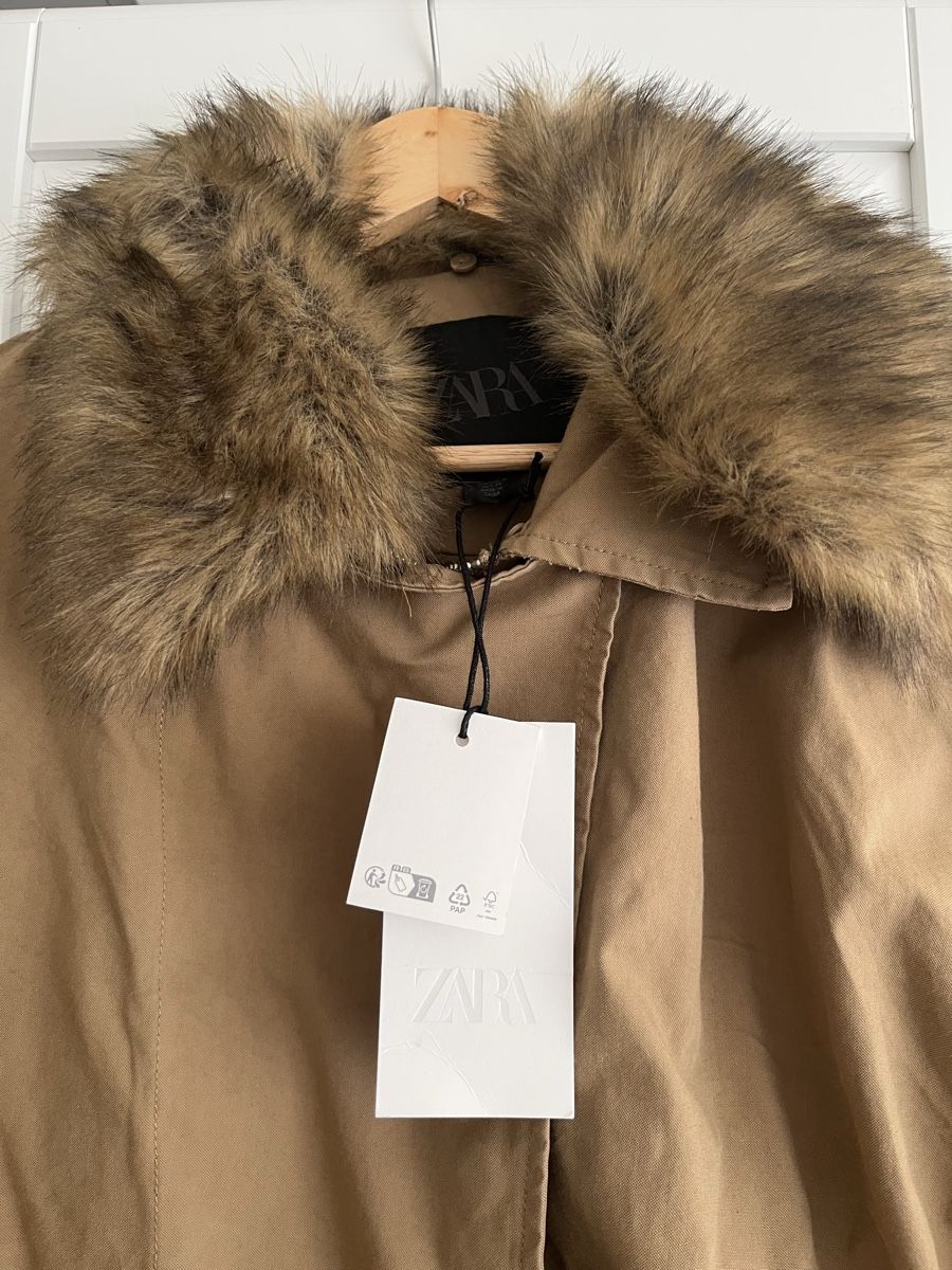 Zara Giacche: Jacke mit Pelzkragen – Nuovo e nell'imballaggio originale da Allschwil venduto da eyl_bb8q 3