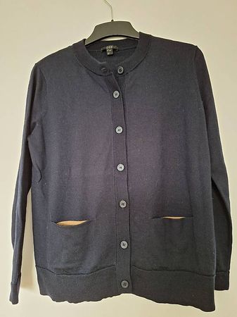 Feine Strickjacke 100%Wolle