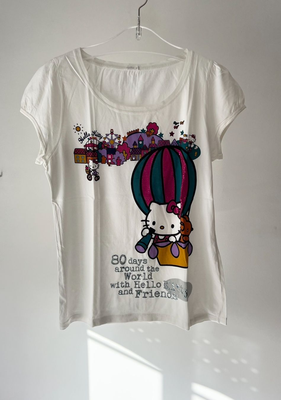 Oysho T-shirts: TShirt Hello Kitty – Neuf (Voir description) à Tagelswangen par fireiceprincess 1