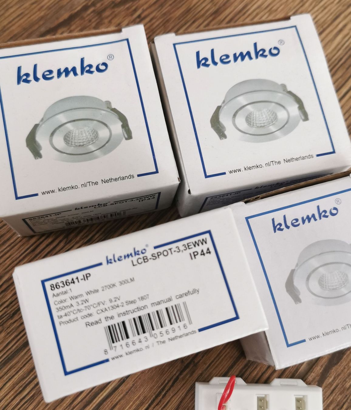 Lampade: Klemko LED Einbauspots, 4er Set, Neu und Originalverpackt – Nuovo e nell'imballaggio originale da Gossau ZH venduto da GDE19