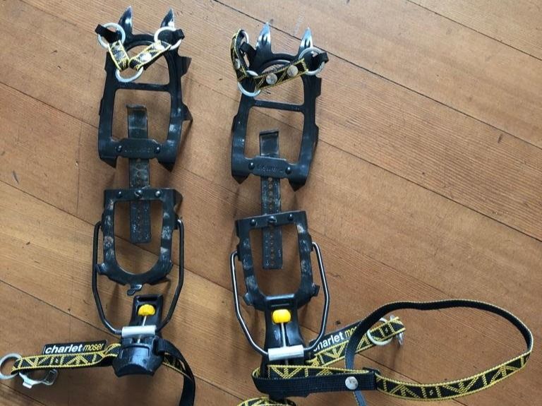 Paire De Crampons D'alpinisme Charlet Moser Super 12 - Fabriqués En France - État Neuf