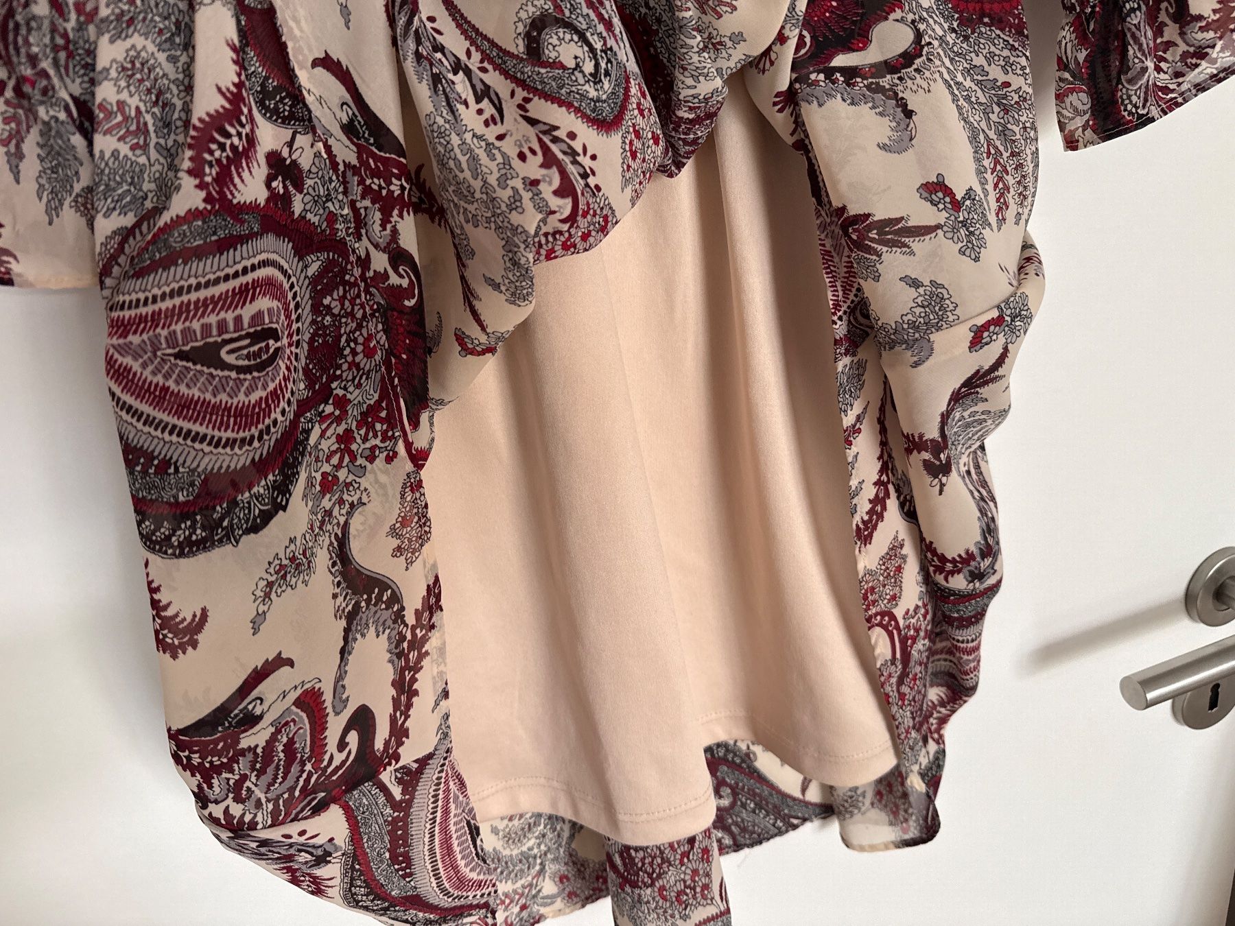 Vero Moda Kleider: Gemustertes Kleid von Vero Moda Gr.XS – Gebraucht aus Schönenwerd von d.chiara 2