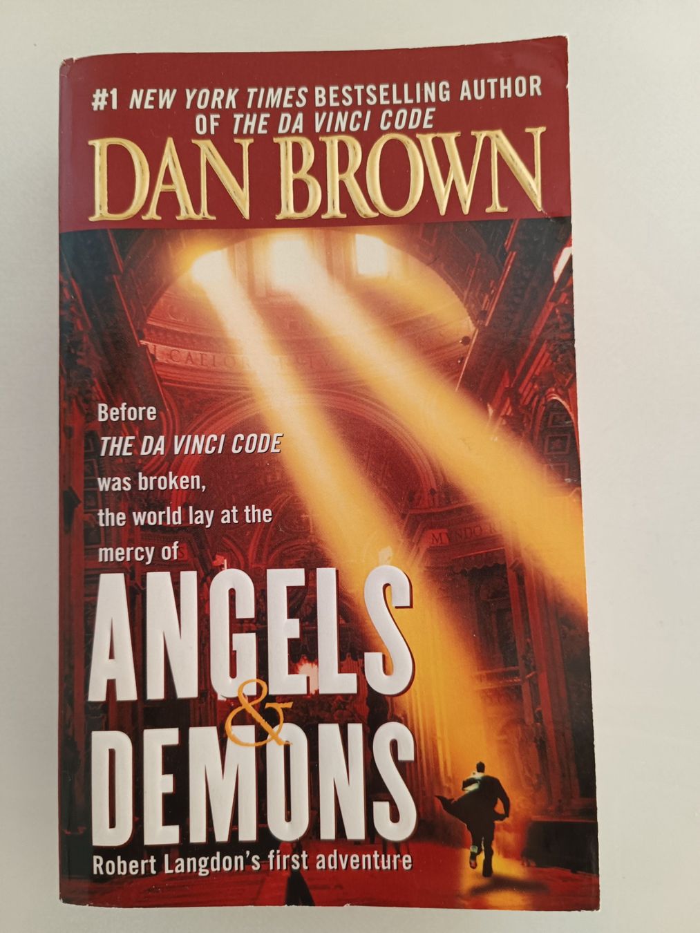 Libri: Buch Dan Brown: Angels & Demons (Englisch) – Usato da Oberhofen Thun'see venduto da cri_6md2