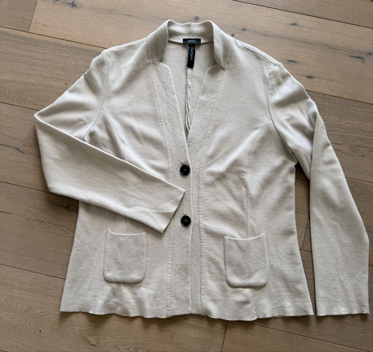 Marc Cain Giacche: Strick-Blazer von Marccain, beige, Gr. 40 – Nuovo (secondo la descrizione) da Liestal venduto da userin1000